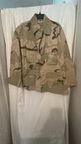 US Military Desert Camouflage Combat Coat - Image 3