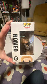 Funko Pop! Movies: Romeo + Juliet - Romeo & Juliet 2-Pack - Image 4