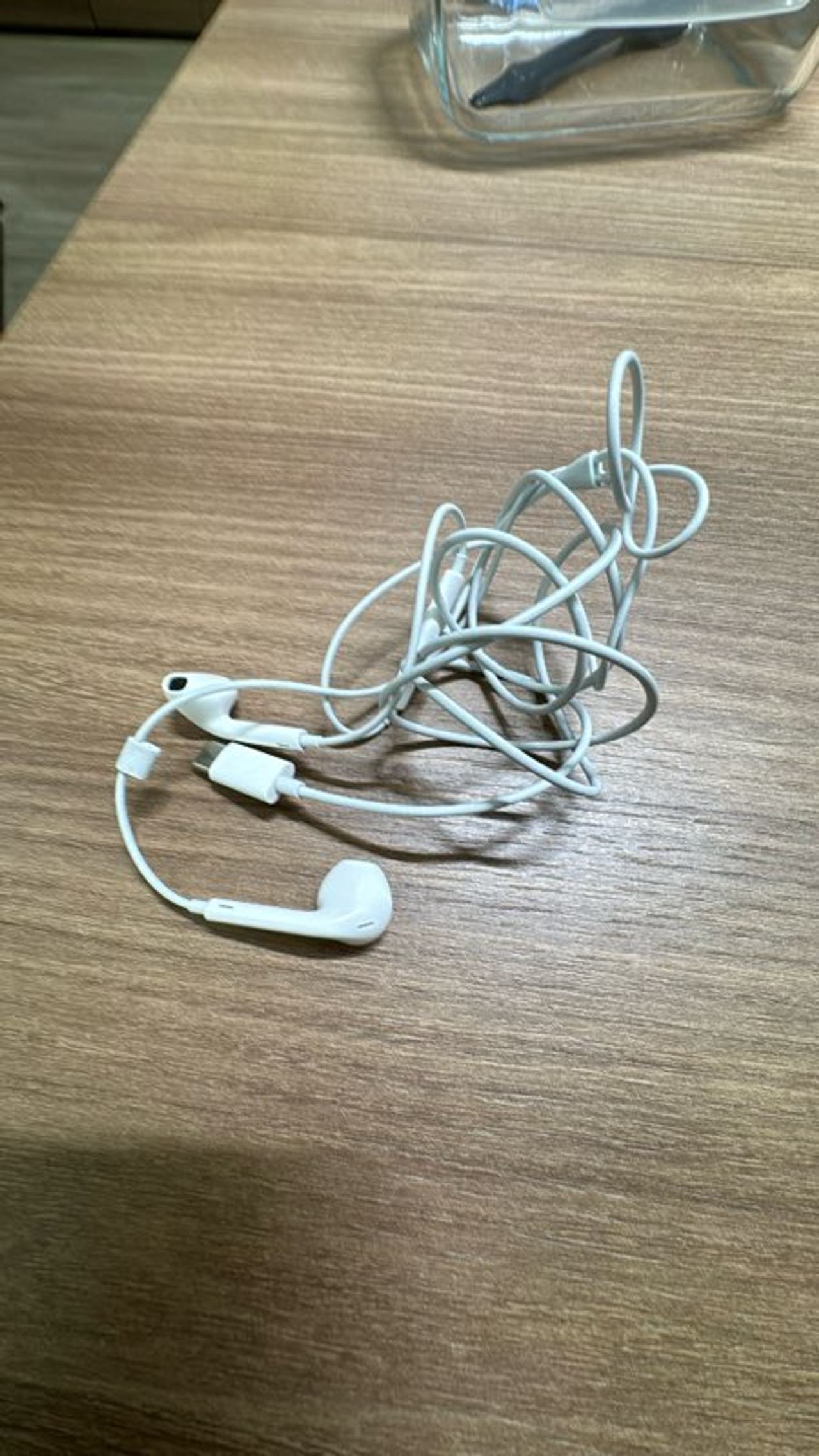 Apple EarPods with Lightning Connector