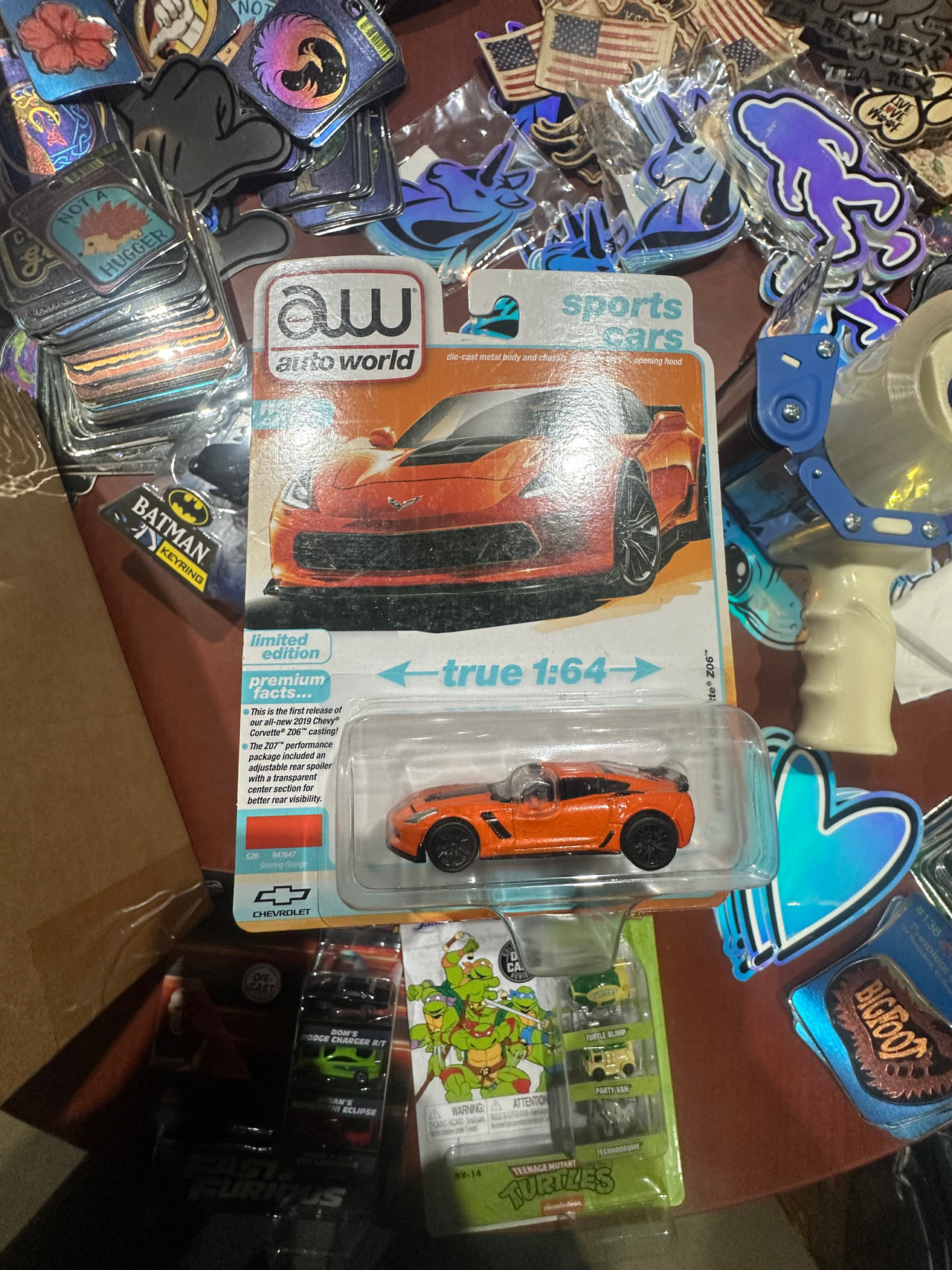 Auto World 2019 Chevrolet Corvette Z06 1:64 Scale Die-Cast
