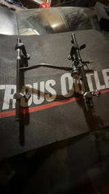 OEM LS1 fuel rail - Image 1