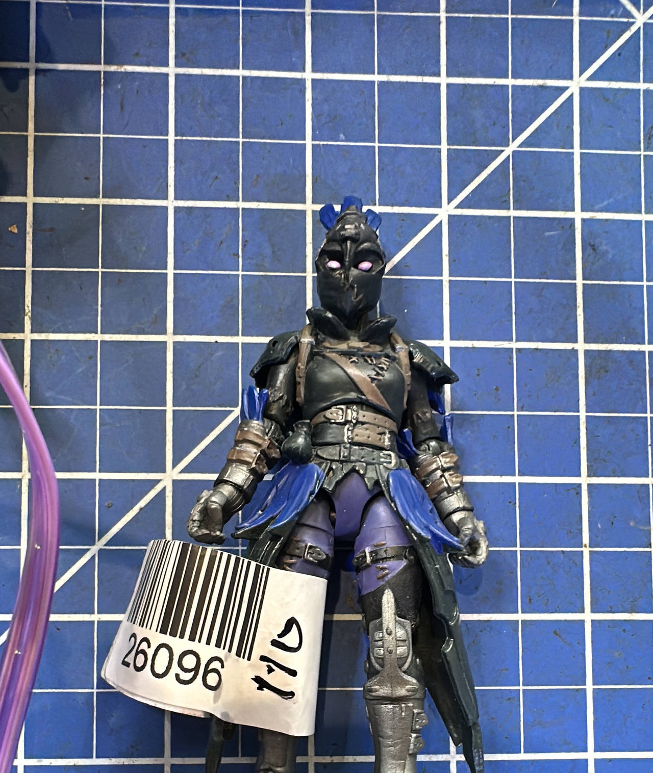 Jazwares Fortnite Frozen Red Knight 4" Action Figure. 110