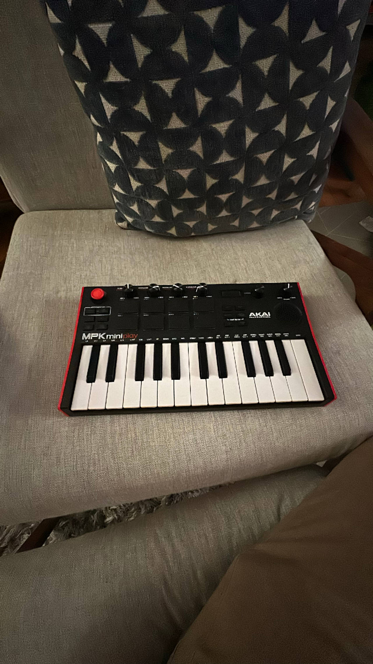 Akai MPK Mini Play