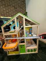 Hape All Season Dollhouse - Image 2