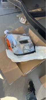 Chevrolet Silverado Headlight Assembly - Image 1