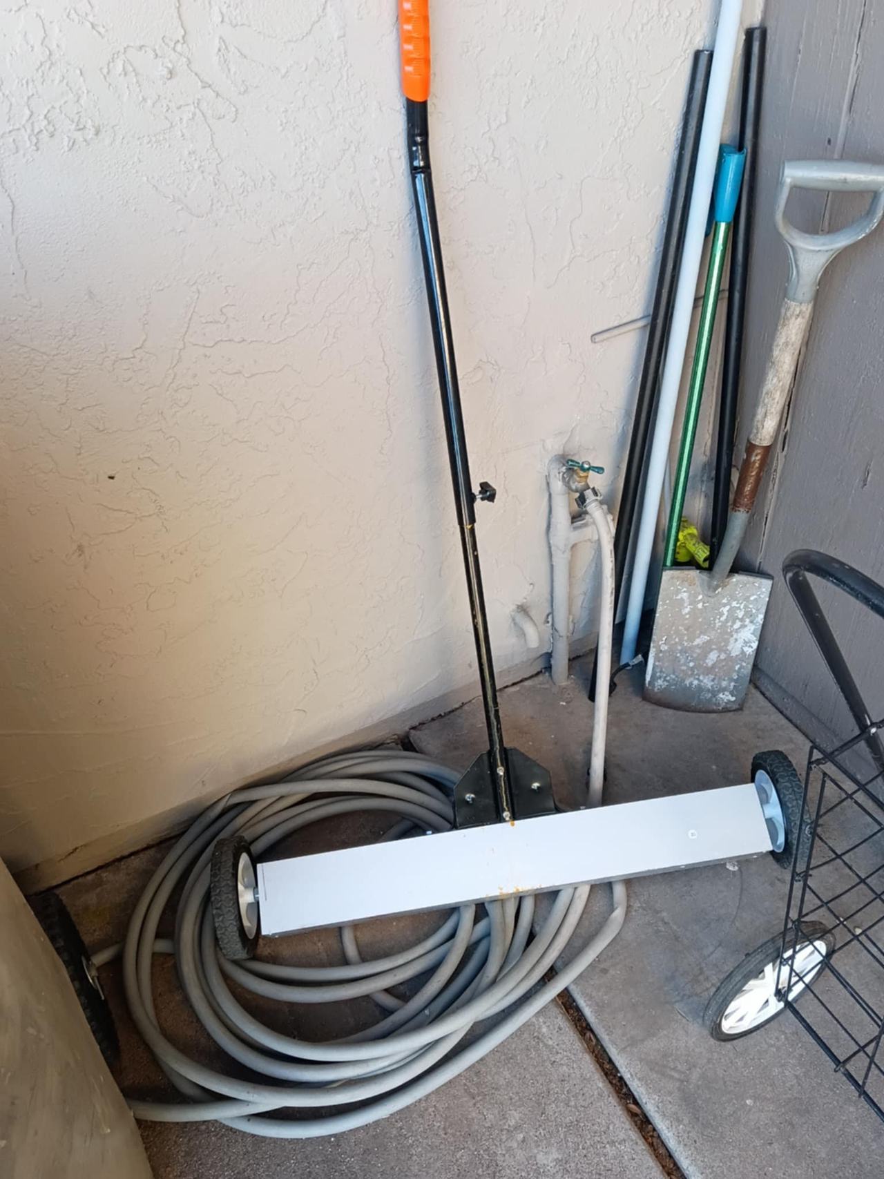 Rolling Magnetic Sweeper