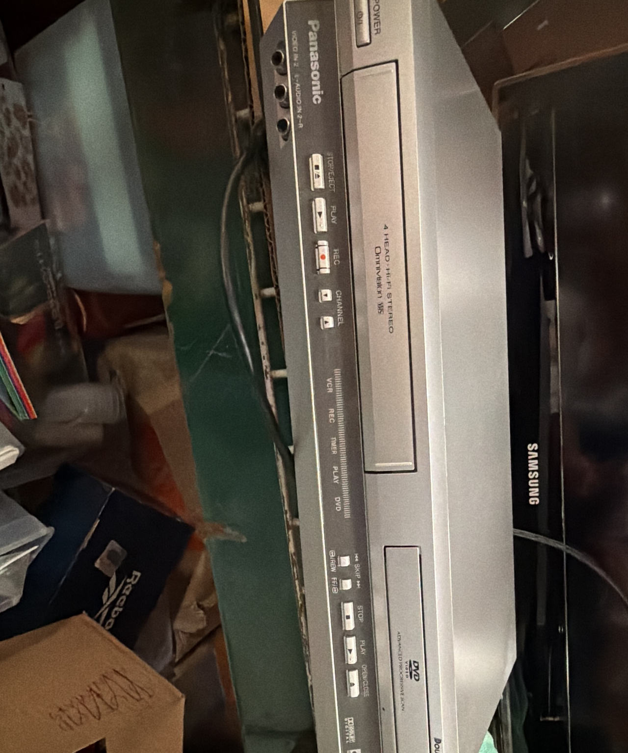 Panasonic PV-D4743S DVD/VCR Combo Player