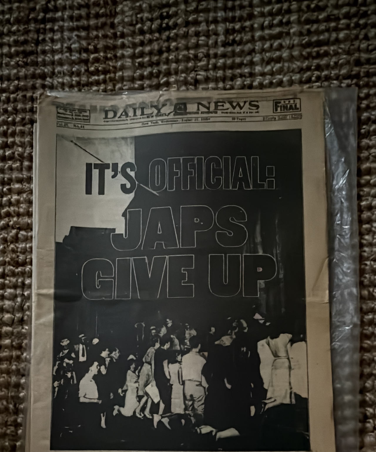 Daily News August 15 1945 "It's Official: Japs Give Up" Newspaper