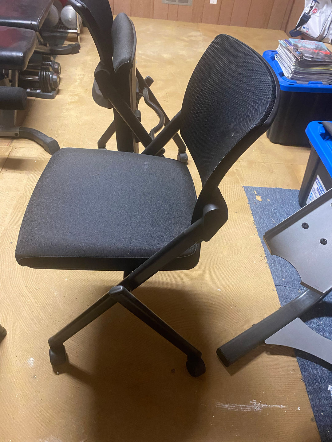 Nesting Office Chair