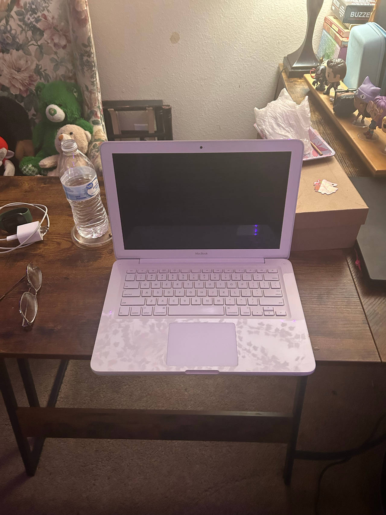 Apple MacBook