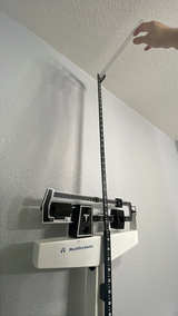 Health-O-Meter Mechanical Physician Scale with Height Rod - Image 4