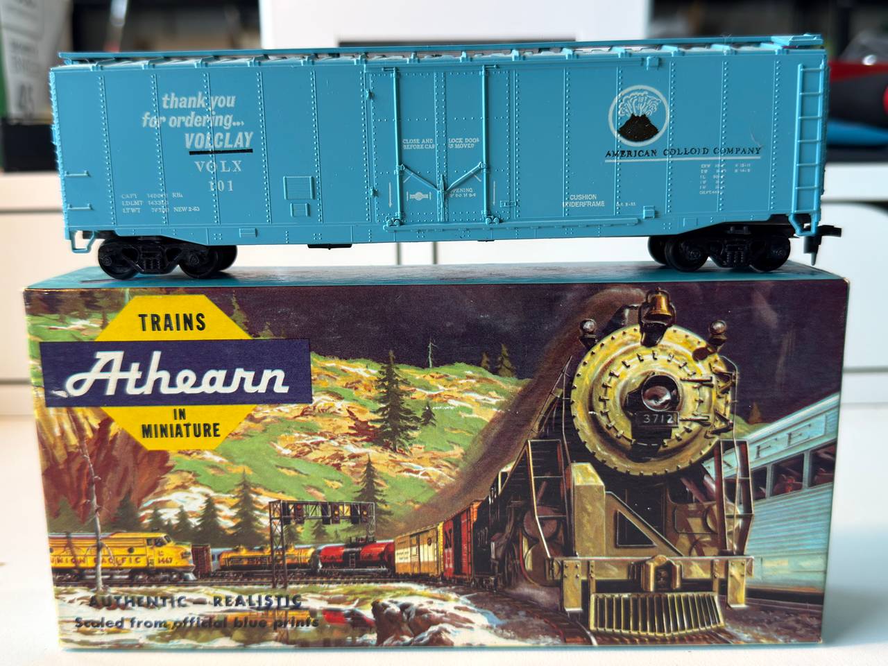 Athearn HO Scale American Colloid Co. Volclay Boxcar