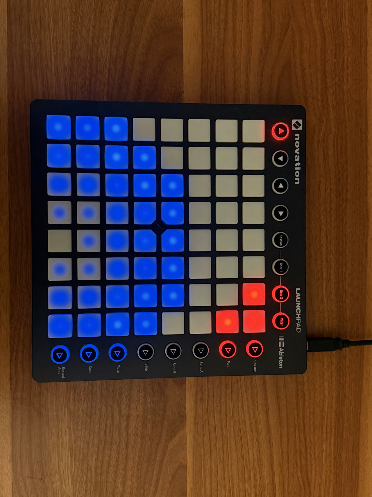 Novation Launchpad MK2