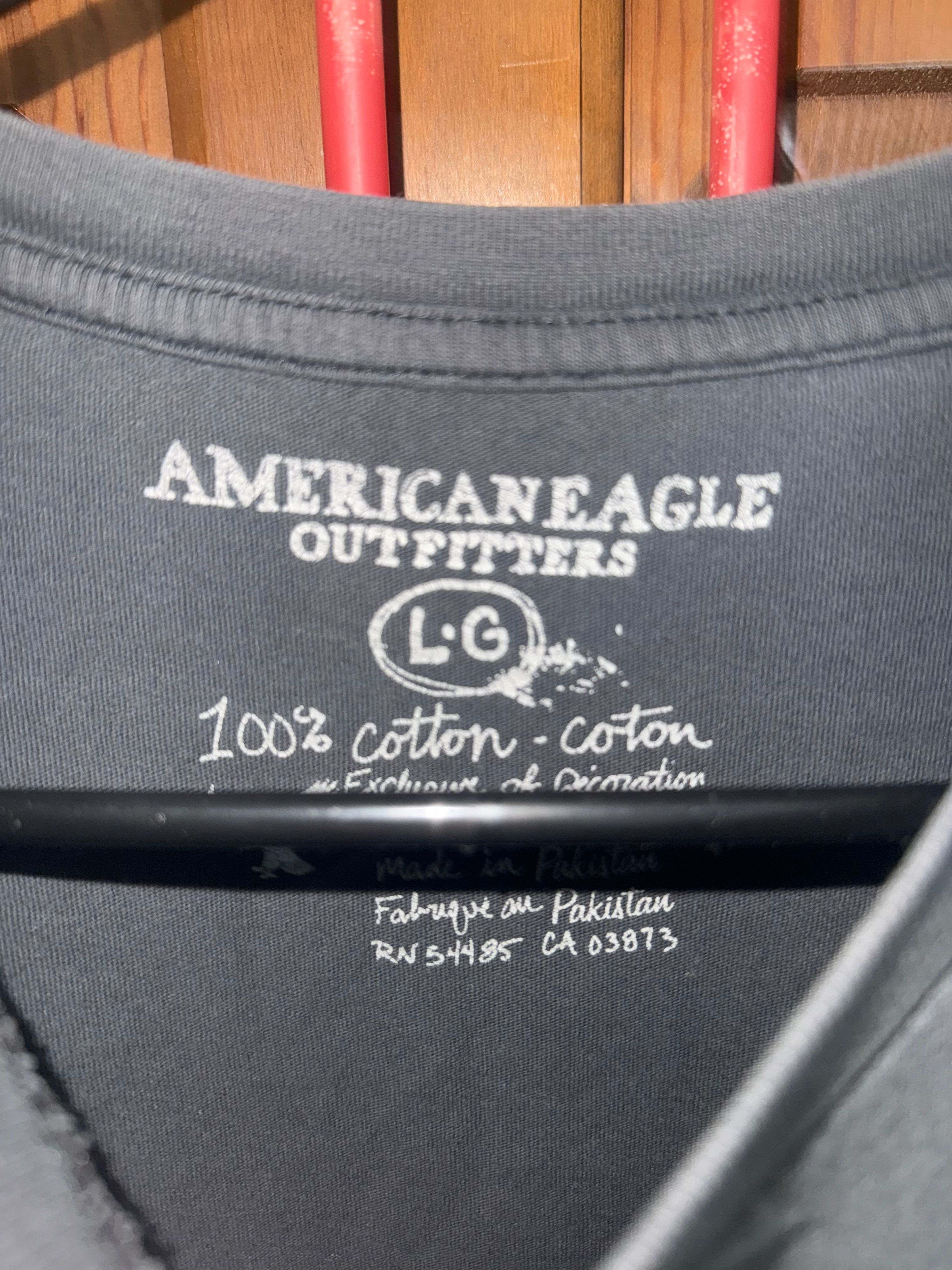 American Eagle Graphic T-Shirt Gray - Image 2