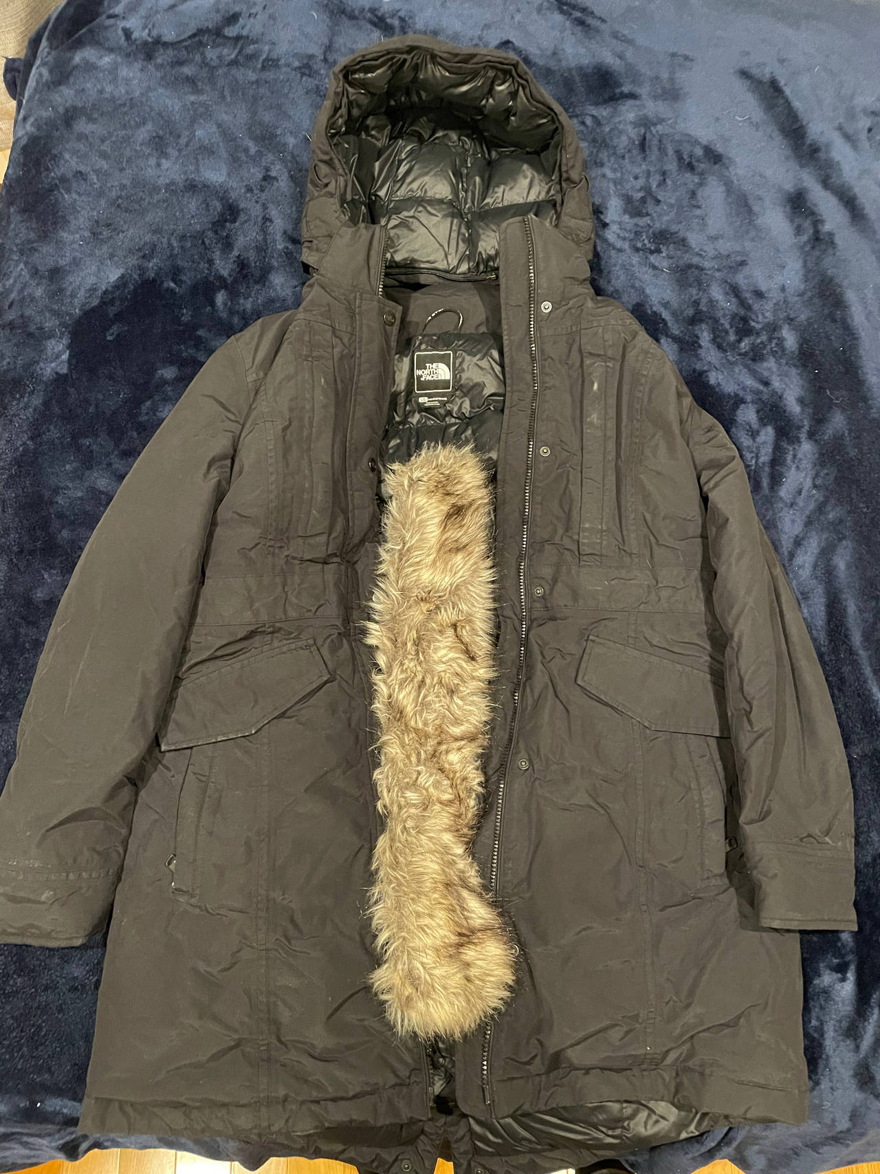 The North Face Parka LARGE Women’s