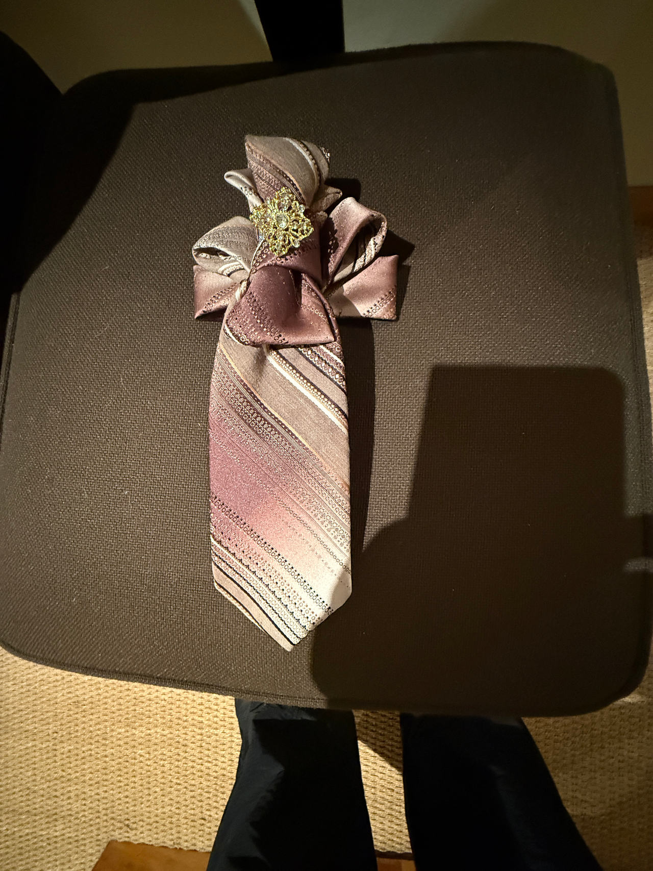 Men's Ascot Tie