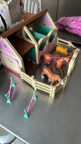 Breyer Stablemates Horse Lover's Stable and Horses - Image 2