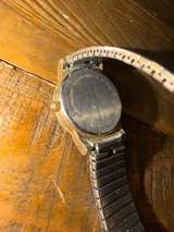 Bulova Vintage Quartz Date Watch with Expansion Band - Image 4