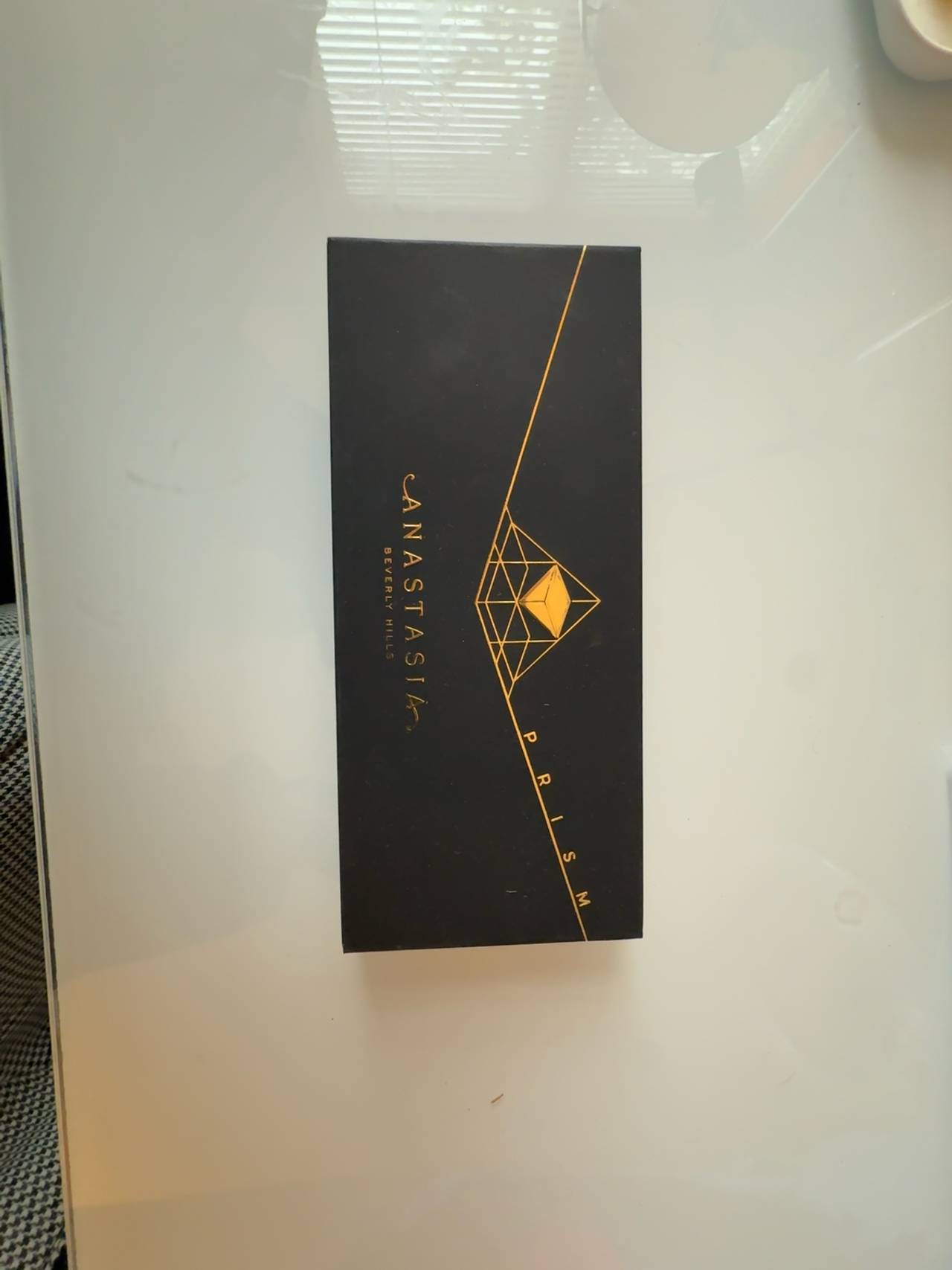 Anastasia Beverly Hills Prism Eyeshadow Palette