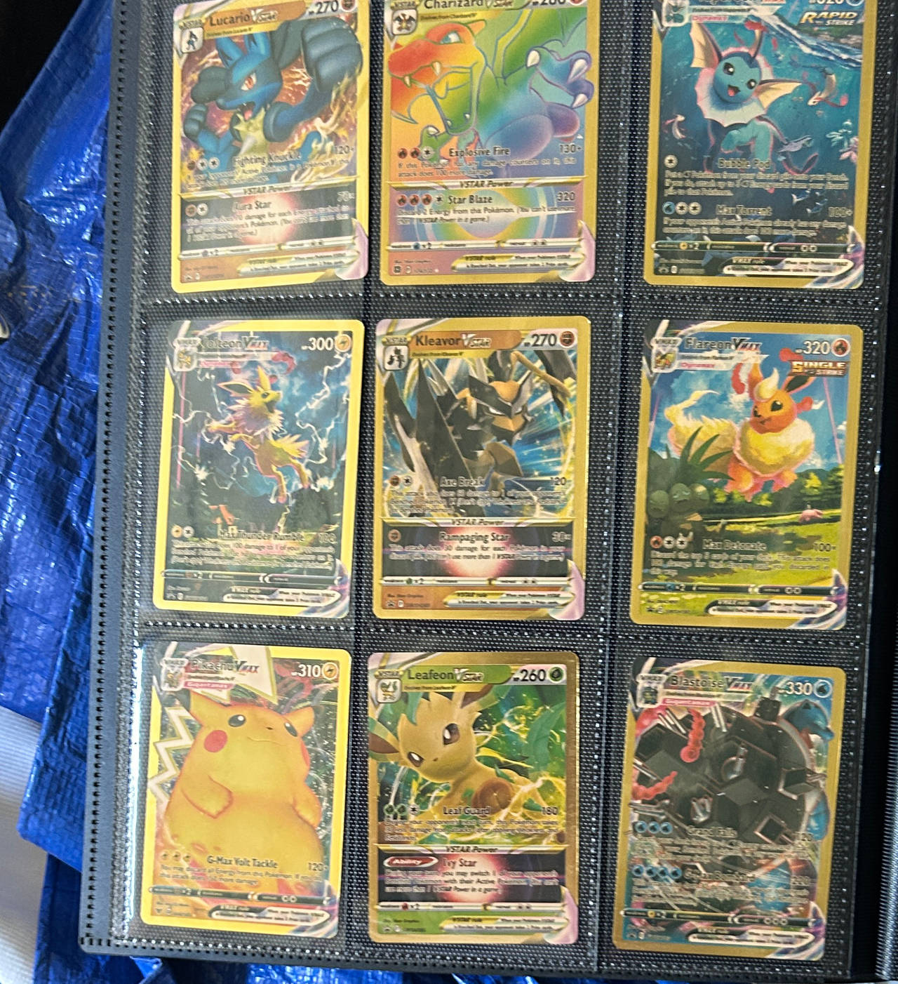 Pokémon TCG VSTAR and VMAX Card Collection