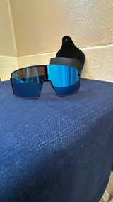 Oakley Sutro Ti Sunglasses - Image 2