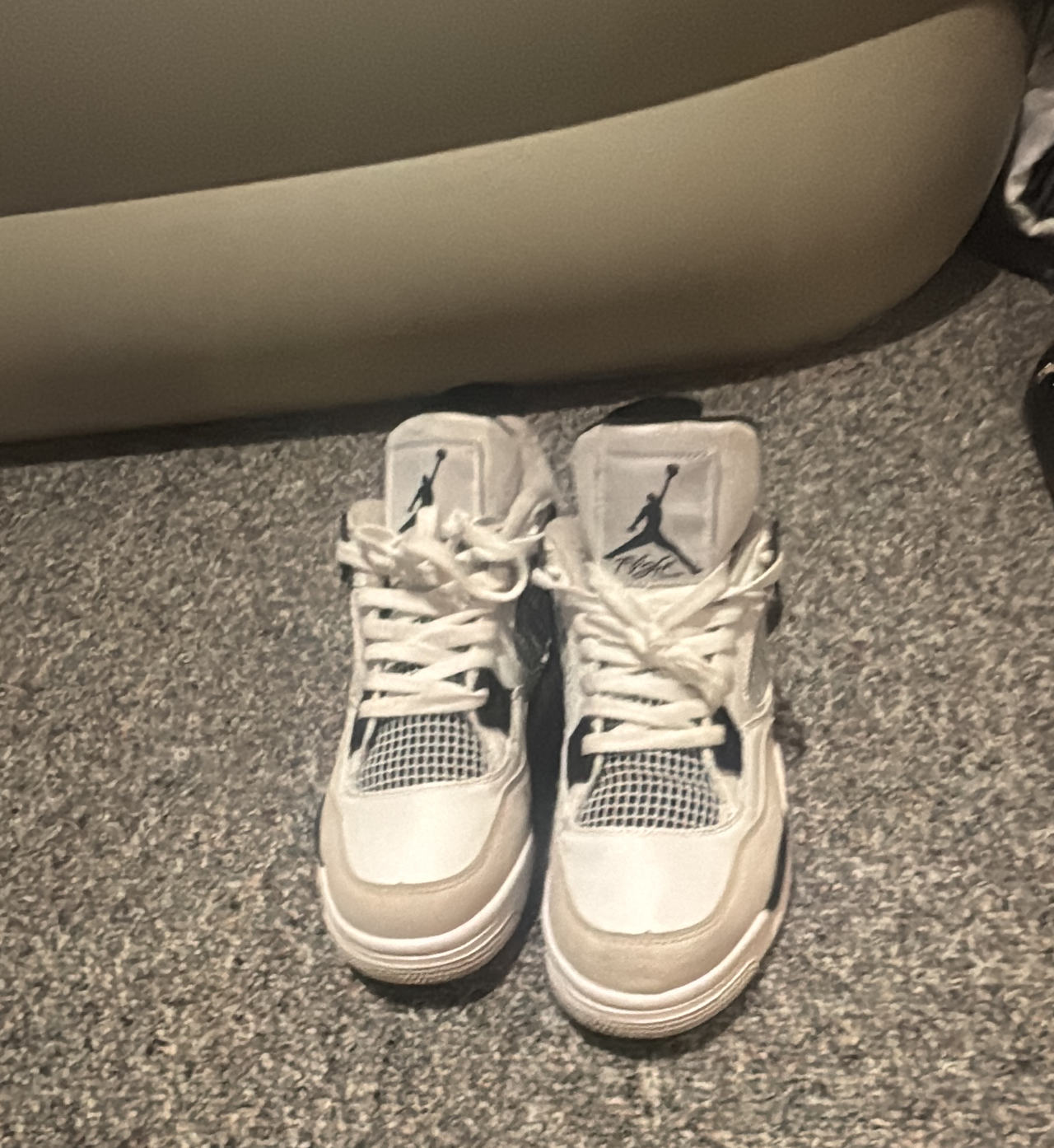 Air Jordan 4 Retro Military Black