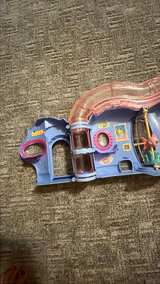Littlest Pet Shop Little Pet Lovin' Playhouse good condition- no lid on tunnel - Image 3