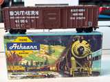 Athearn HO Scale Southern Railway 50' Boxcar #41056 - Image 3