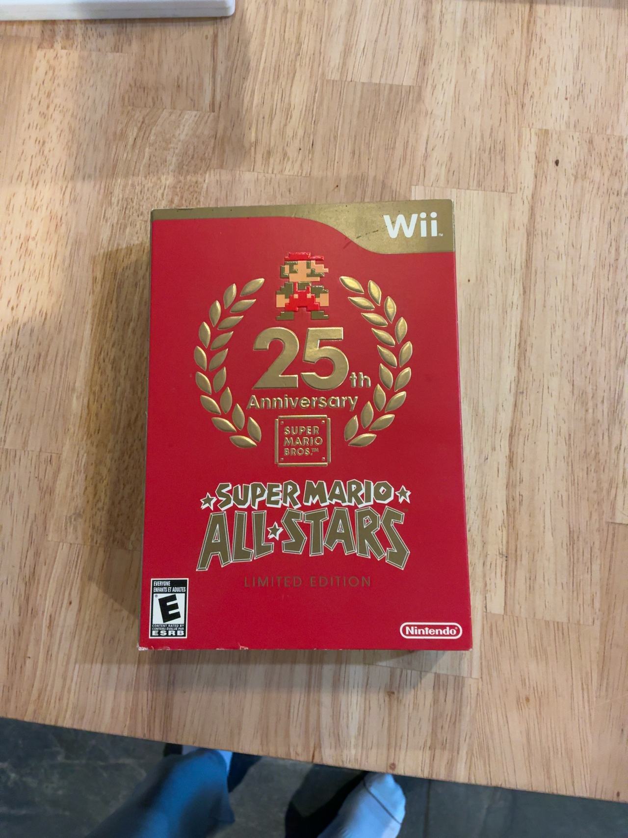 Nintendo Super Mario All-Stars Limited Edition (Wii)