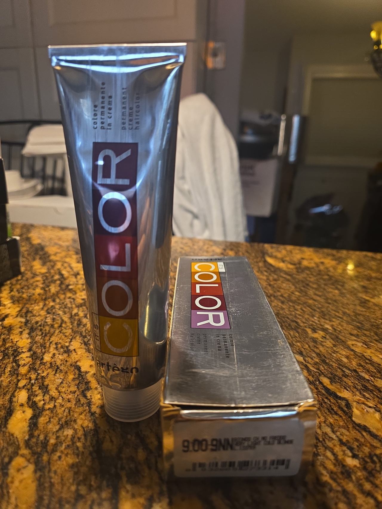 Artego It's Color Permanent Hair Color 9.00 9NN Very Light Blonde