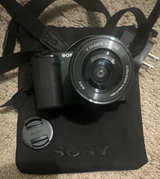 Sony ZV-E10 Mirrorless Camera with 16-50mm Lens - Image 1