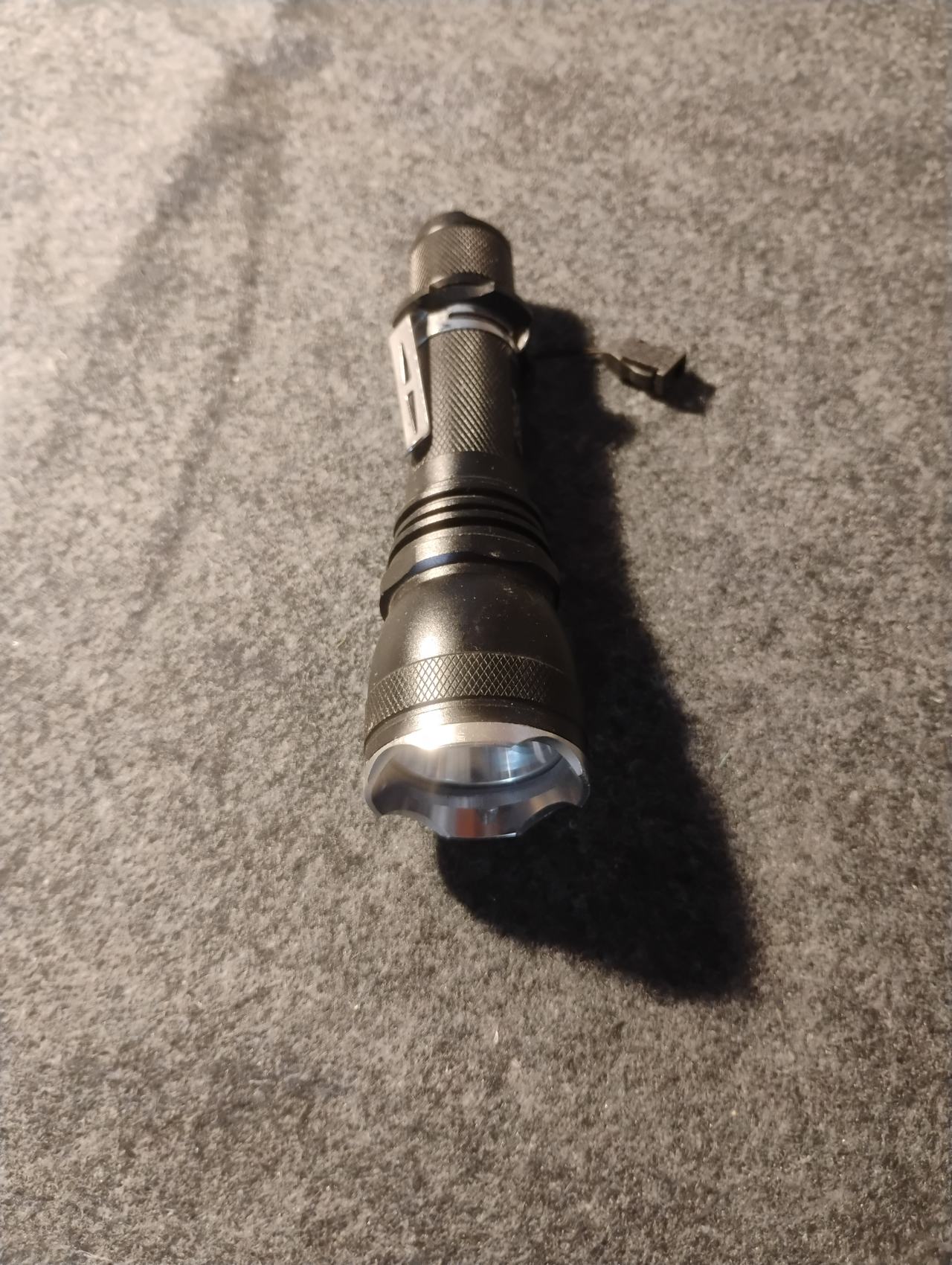 JS Tactical 732-A Flashlight