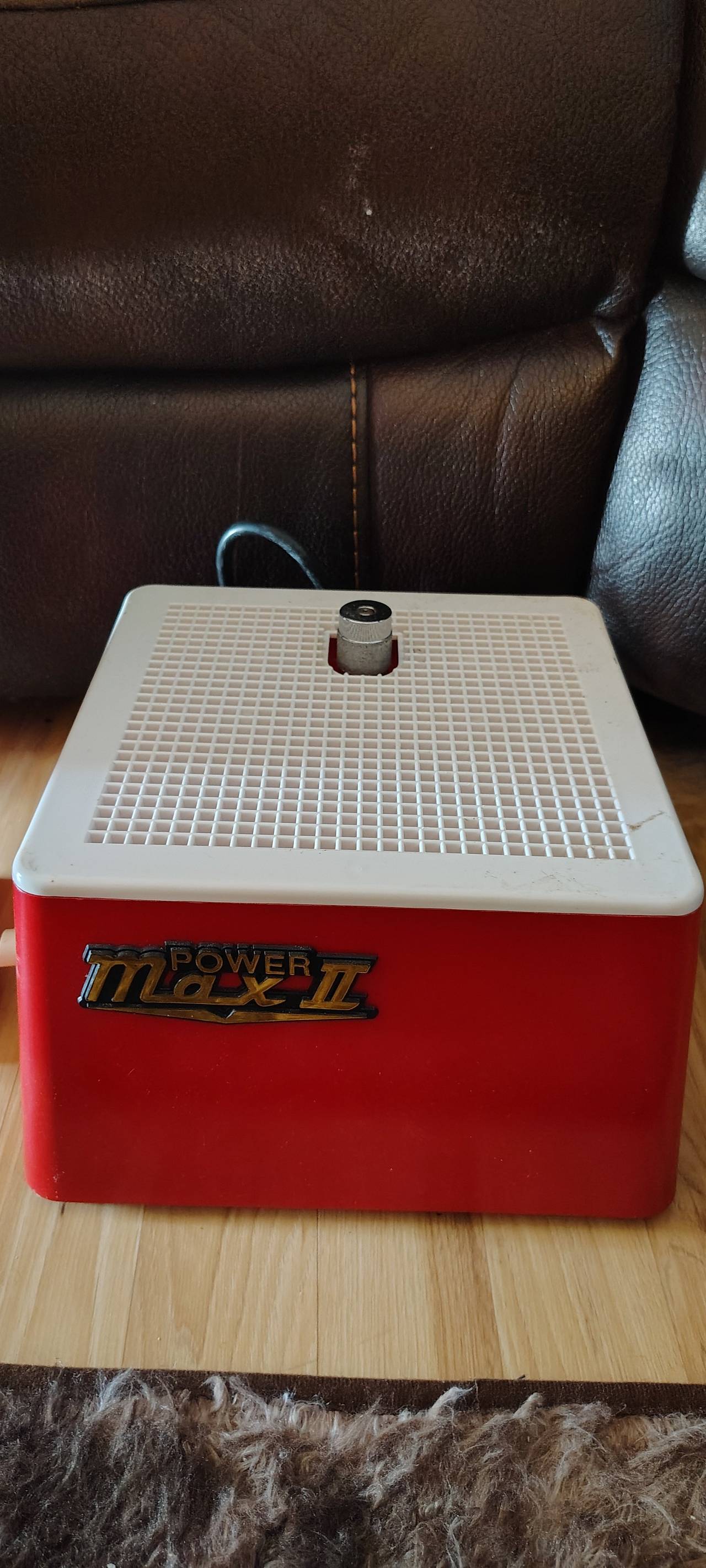 Inland Power Max II Deluxe Glass Grinder