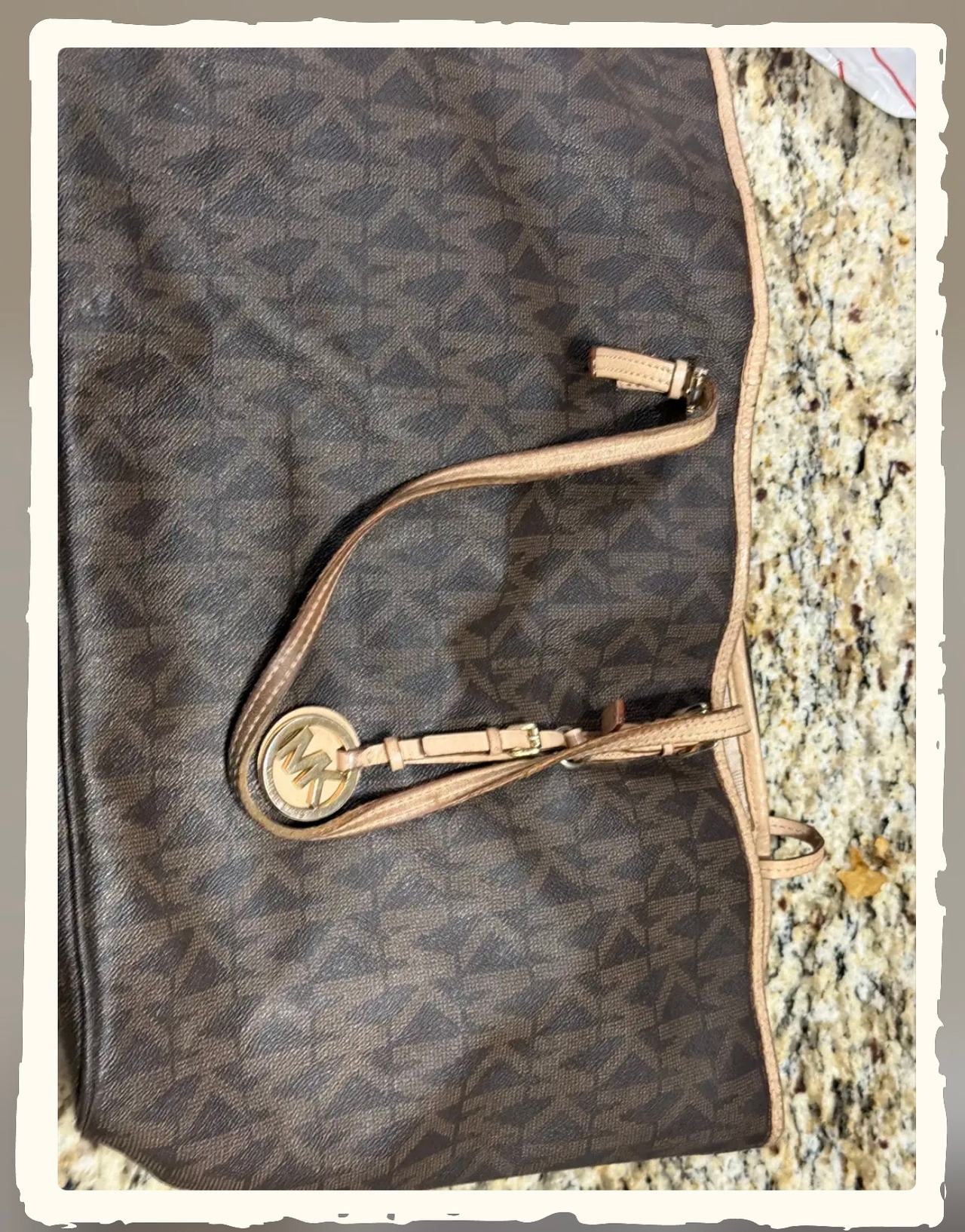 Michael Kors Jet Set Travel Large Logo Tote Bag