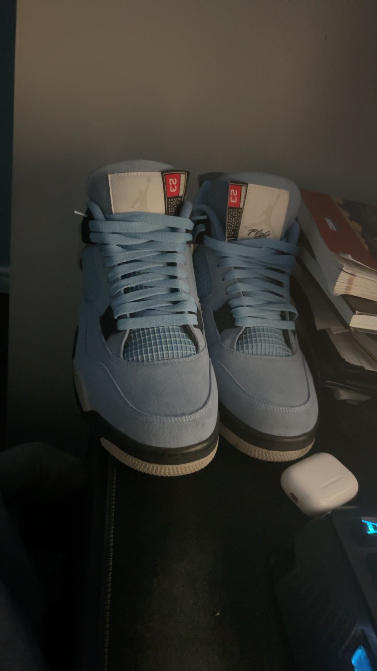 Nike Air Jordan 4 Retro University Blue