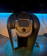 Keurig 2.0 K500 Coffee Maker - Image 1