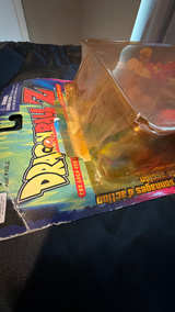 Bandai Dragon Ball Z Super Saiyan Broly Action Figure - Image 5