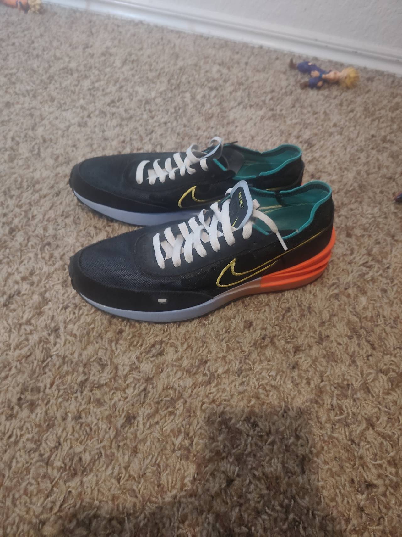 Nike Waffle One Black Orange Teal