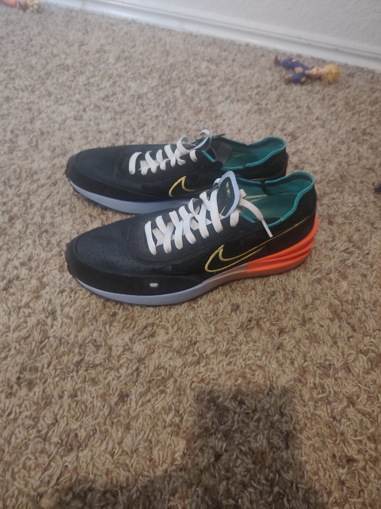 Nike Waffle One Black Orange Teal