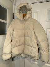 Uniqlo Seamless Down Parka Size Medium Cream Color - Image 1