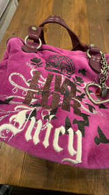 Juicy Couture Daydreamer Tote Purple INSIDE SILVER FALLING APART FROM AGE  - Image 2