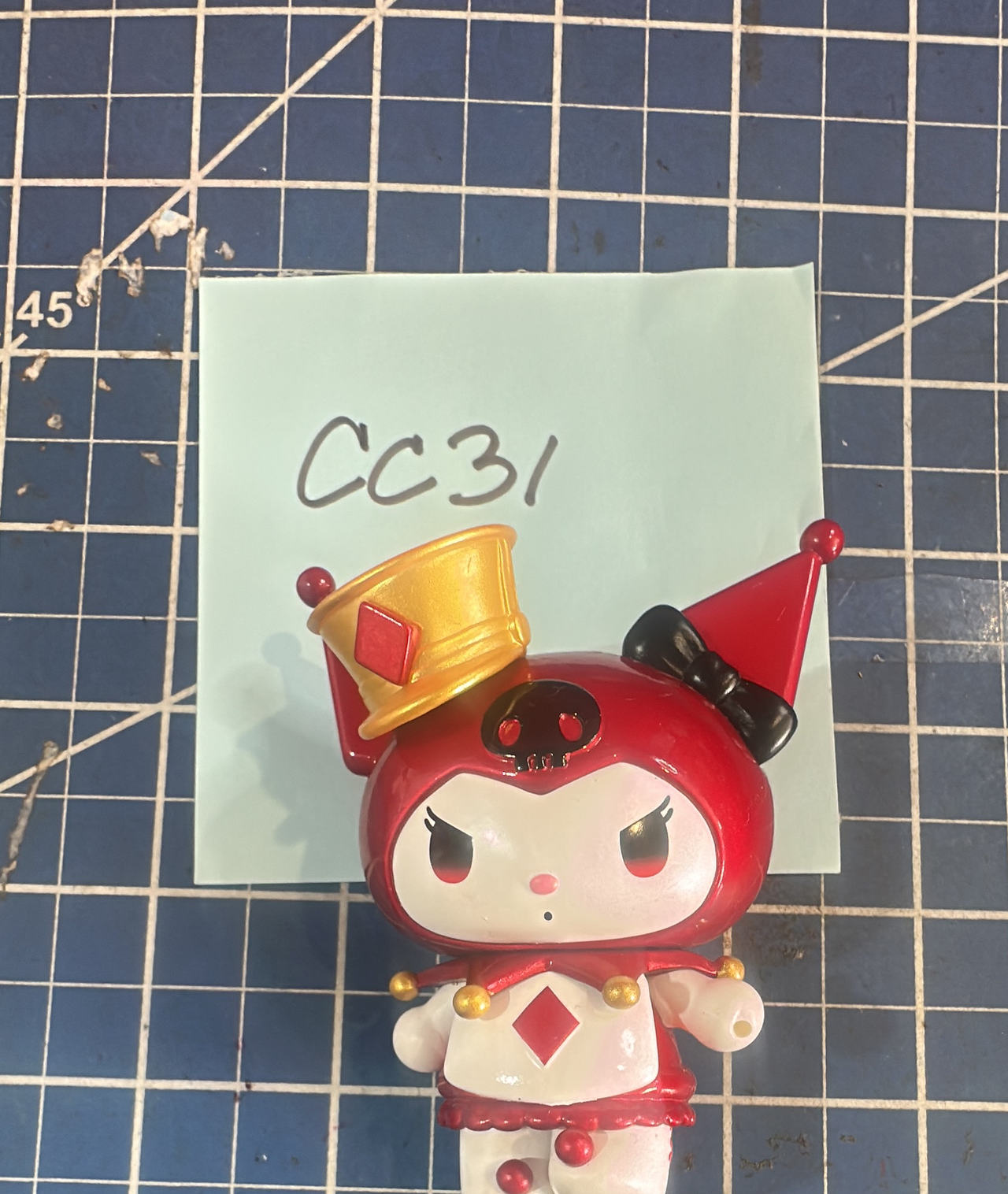 Sanrio Kuromi Alice in Wonderland Queen of Hearts Figure C31