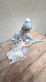Lladro Pierrot and Ballerina Figurine - Image 2