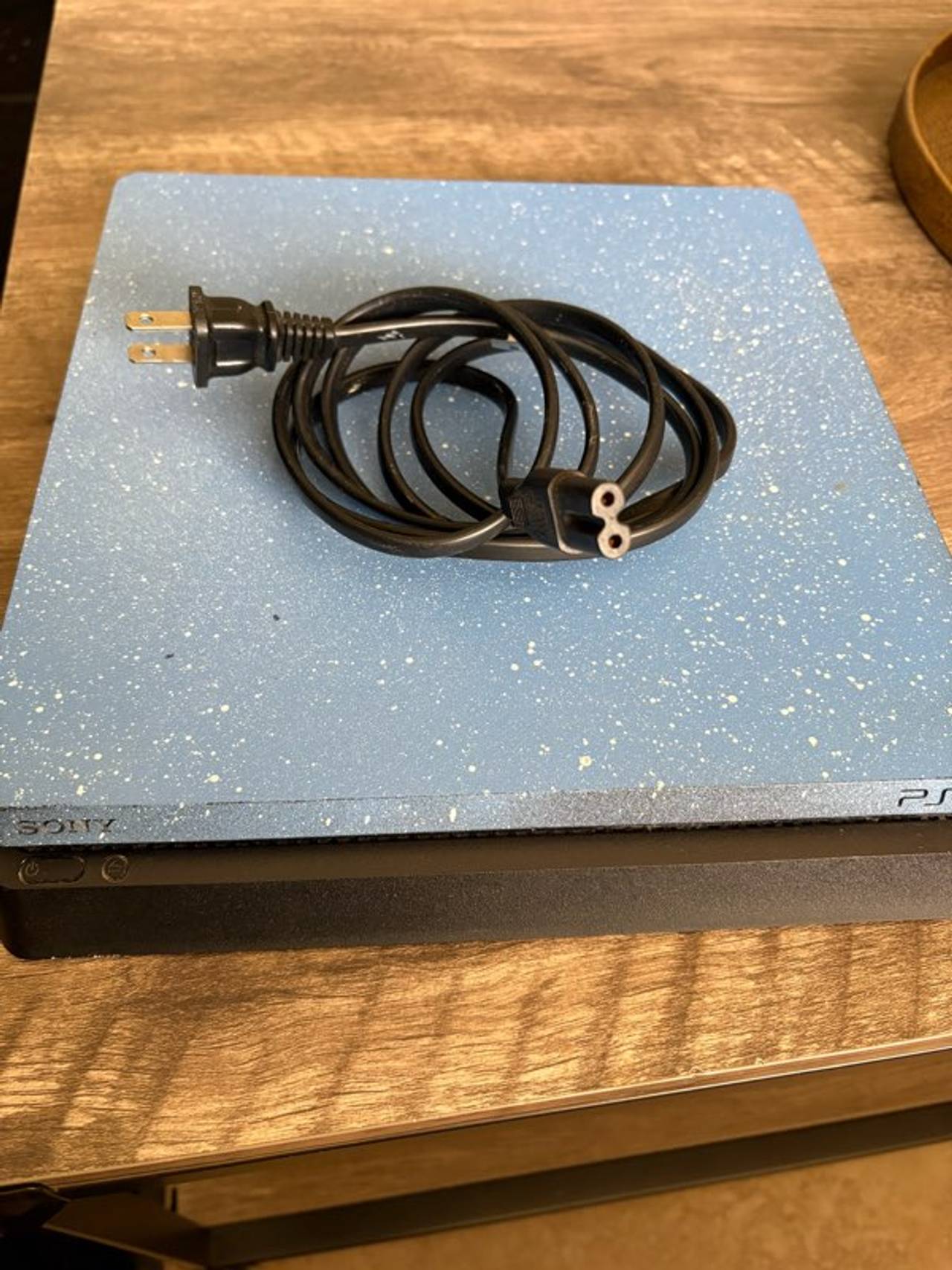 Sony PlayStation 4 Slim