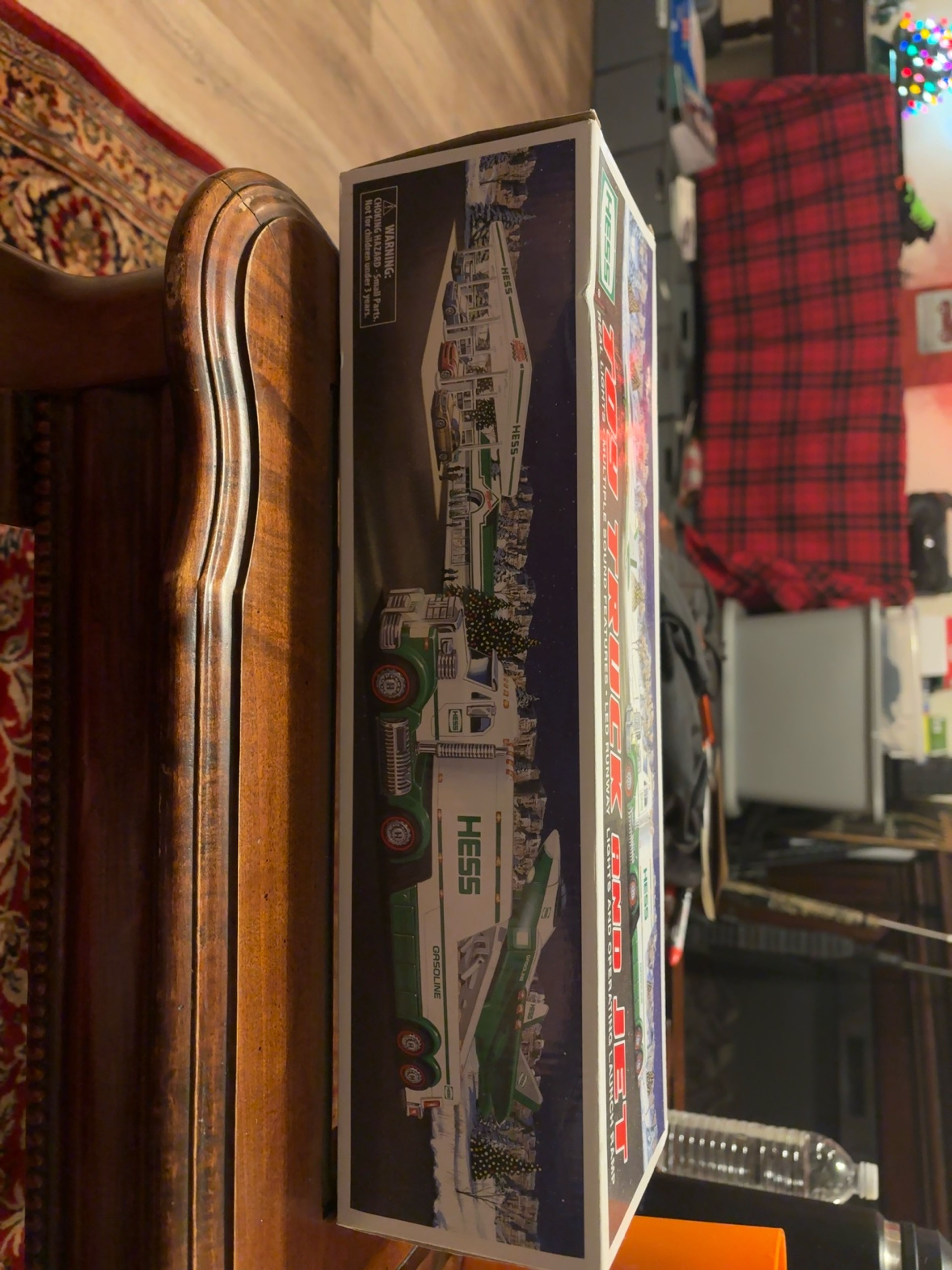 Hess 2010 Toy Truck and Jet - Image 4