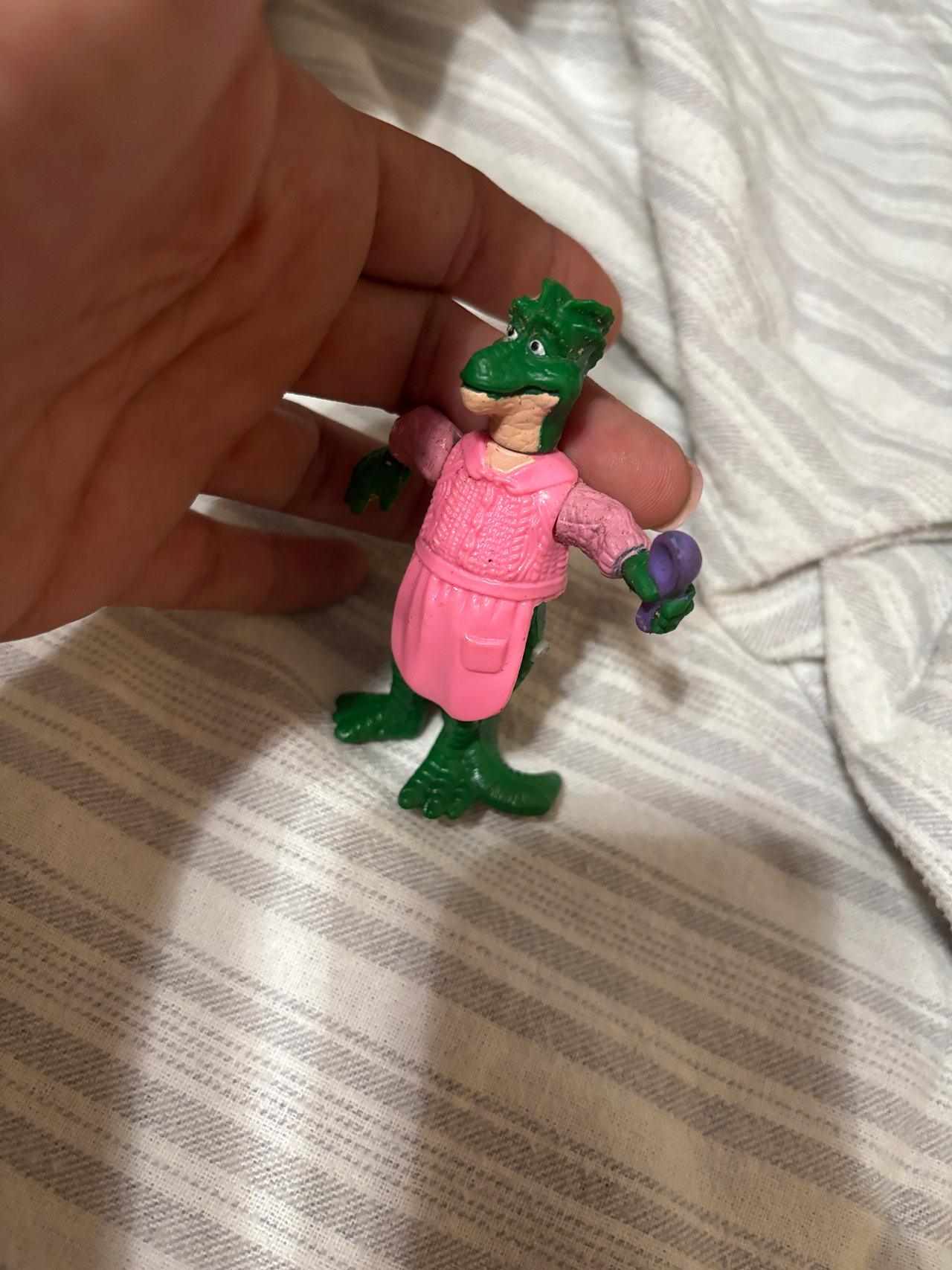 Wally Gator's Mom Figure