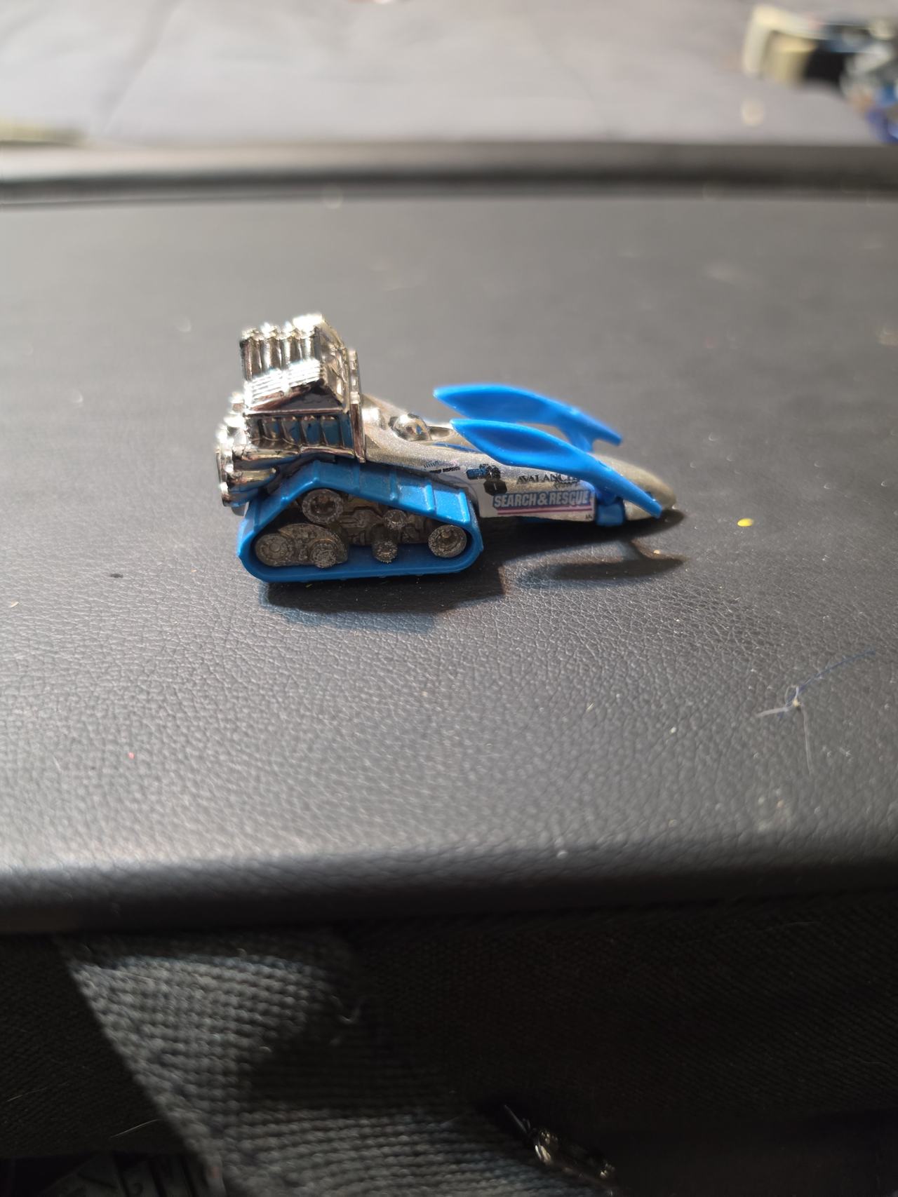 Hot Wheels Treadator