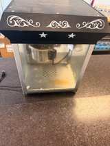 Olde Midway 6-Ounce Popcorn Machine - Image 3