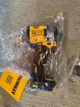 DeWalt ATOMIC 20V MAX 1/2 in. Cordless Impact Wrench with Hog Ring Anvil - Image 2