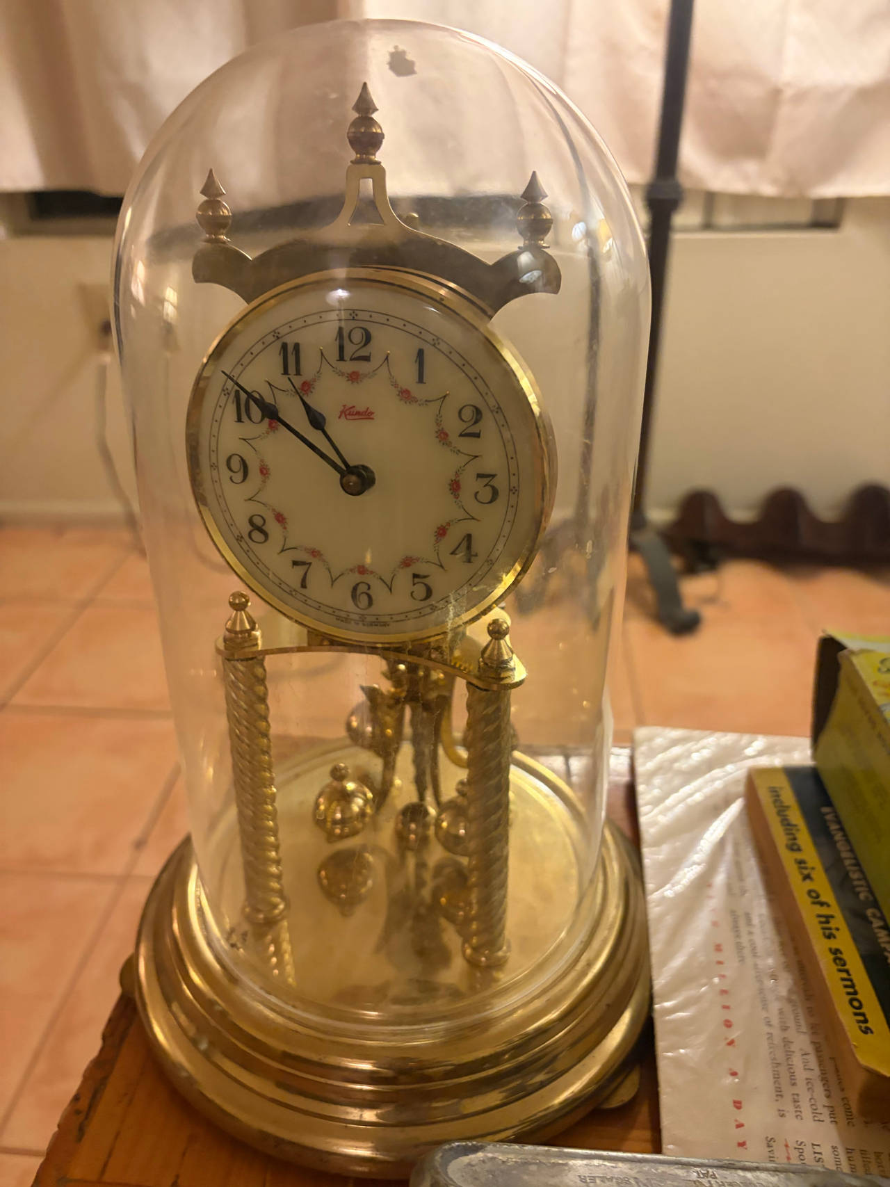Kundo 400 Day Anniversary Clock